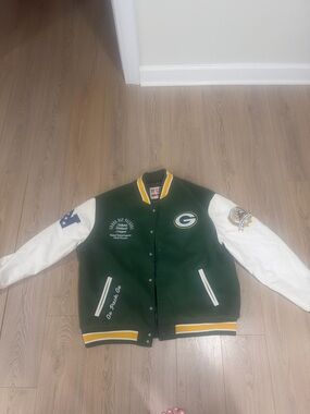 Aeropostale Green and White Green Bay Packers Letterman Jacket